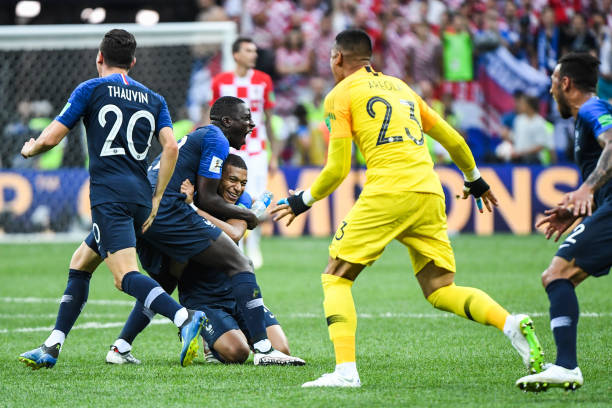 萨默尔以其 萨默尔以其