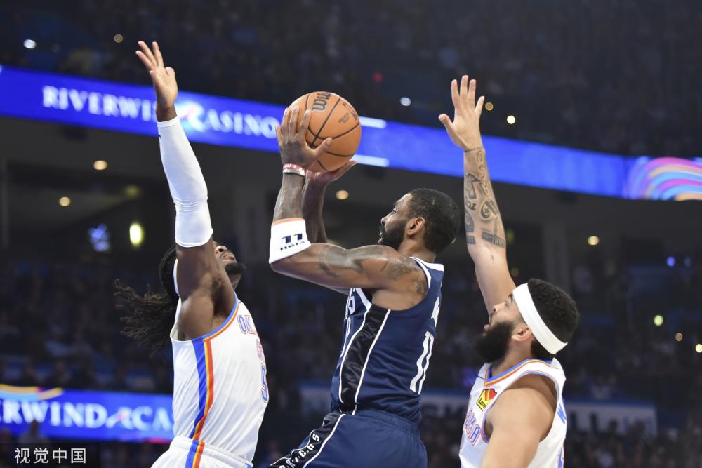 位年轻后卫 位年轻后卫