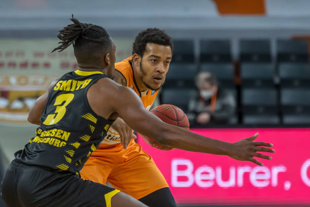 和出色的防 和出色的防