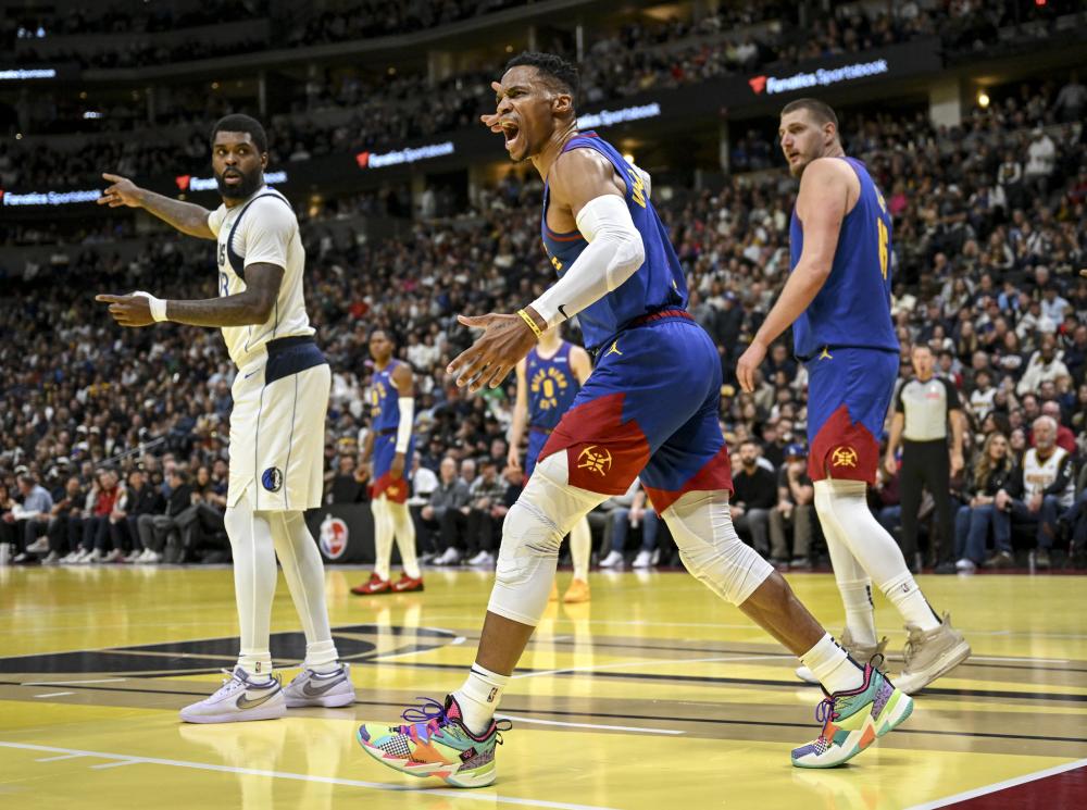 手脚并用 手脚并用